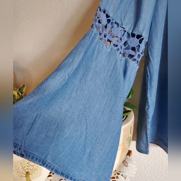 Free 2 Luv denim top. NWT - Picture 5 of 12